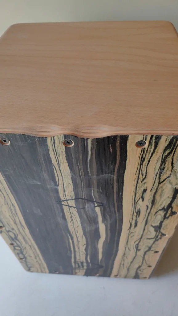 Cajon model Peñaflor Studio série (6 strun) - Obrázek 3